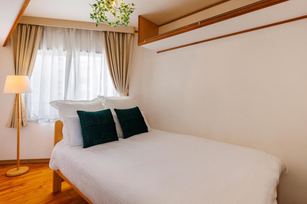 Naha Gajumaru Apartment Hotel 301 Екстер'єр фото